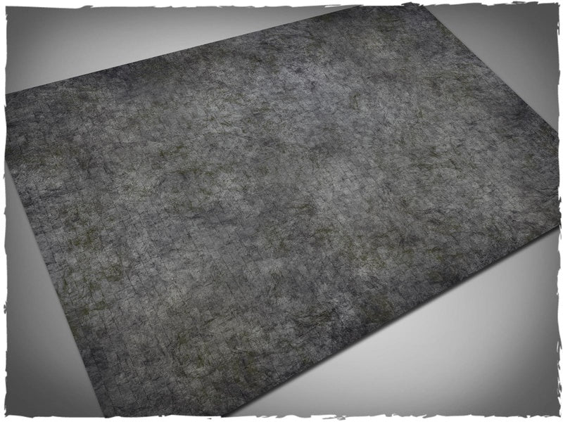 Dungeon – Mata do gry 6x4 stopy Mousepad Deep-Cut Studio – widok ogólny kamiennej posadzki lochu z mchem
