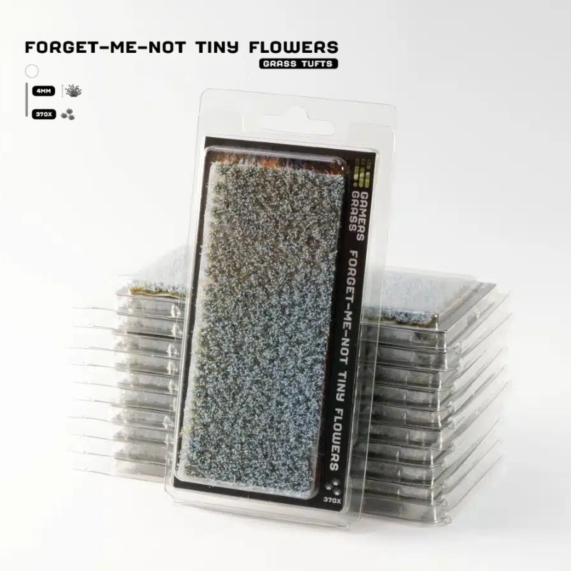 Forget-Me-Not Tiny Flowers 4mm Gamers Grass - opakowanie blister ze stosem produktów, widok z przodu z arkuszem 370 drobnych niebieskich kępek kwiatowych i oznaczeniem 4mm 370x
