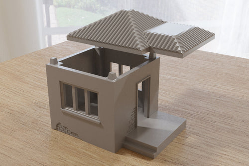 Guard Hut – zdejmowalny dach uniesiony, widok wnętrza z oknem i schodkami, teren 28mm Patrick Miniatures
