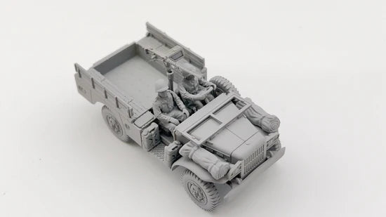 Rubicon Models 280101 – Dodge WC52 z wyciągarką, szary model, widok z tyłu, skala 1:56
