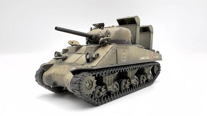 Rubicon Models 280060 – M4 Sherman „Cannon Ball", widok z przodu, zestaw do brodzenia, skala 1:56