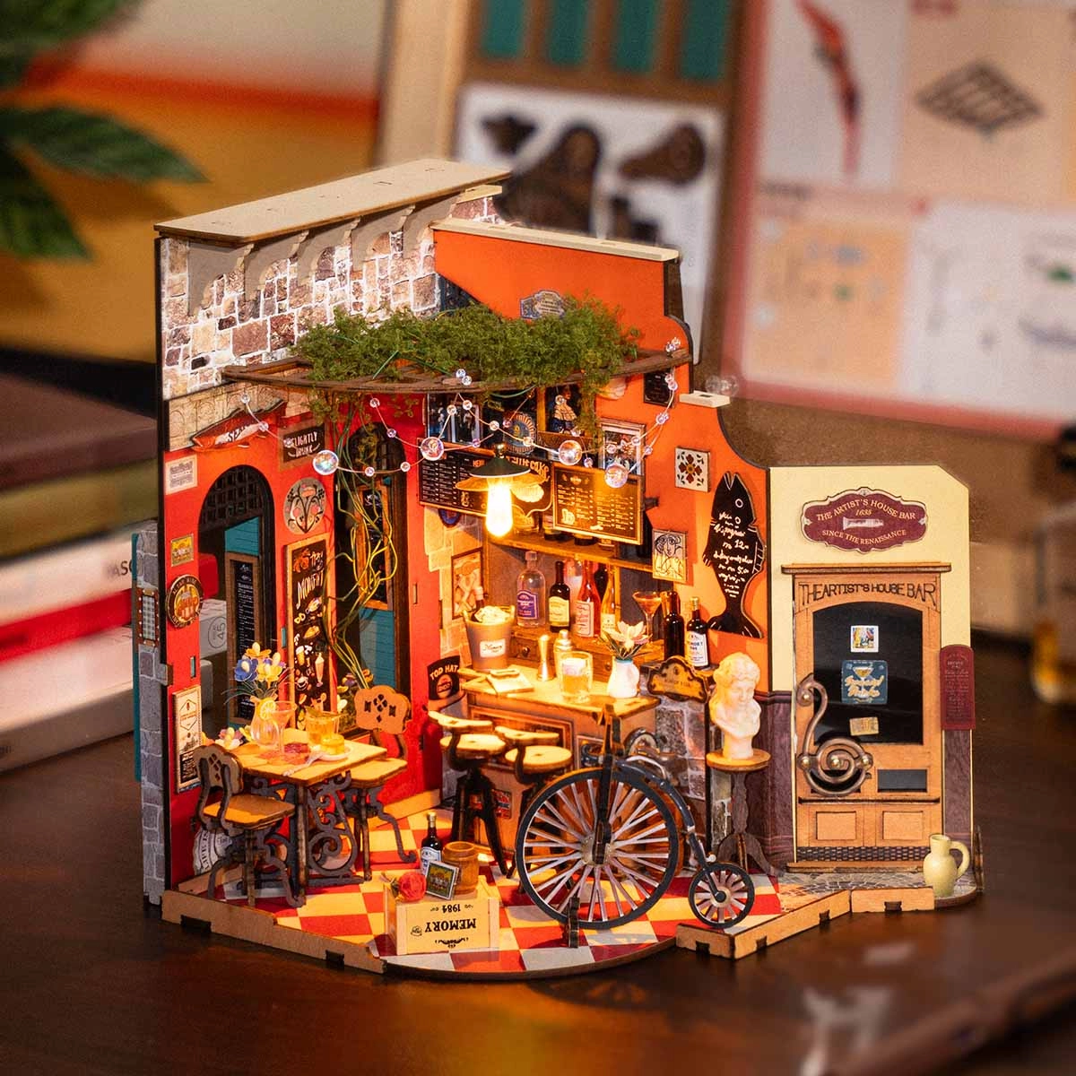 Bar i Restauracja Cheers DG173e - Miniaturowy Domek DIY ukończony model rower girlanda żarówek mozaikowa podłoga szyld The Artist's House Bar ciepłe LED - Värvikas
