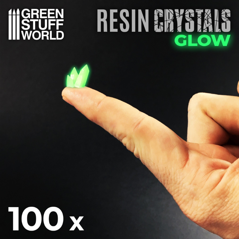 GREEN GLOW Resin Crystals Small Green Stuff World 10385 – zielony kryształ żywiczny świecący na czubku palca, logo GSW Resin Crystals Glow, 100x Small
