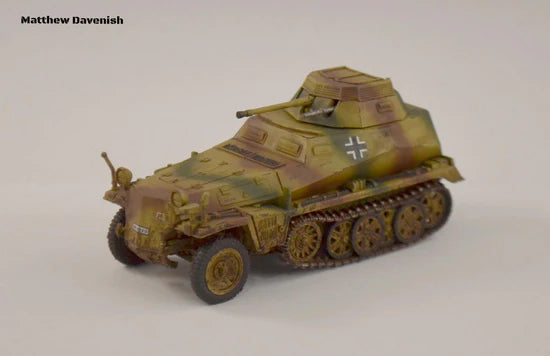 SdKfz 250/9 Alte – model 28mm Matthew Davenish, kamuflaż trójkolorowy z działem 2cm, 280048