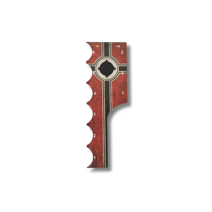 SceneryWargames German Army Tactical Combat Ruler 6" – miarka taktyczna Niemcy, widok z tyłu, zakrzywiona krawędź z nacięciami do sprawdzania spójności oddziału, 28mm
