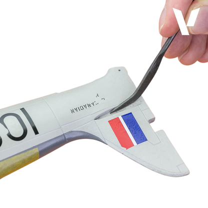 Set of 10 Curved Files - Vallejo - pilnikowanie skrzydła modelu samolotu zakrzywionym pilnikiem