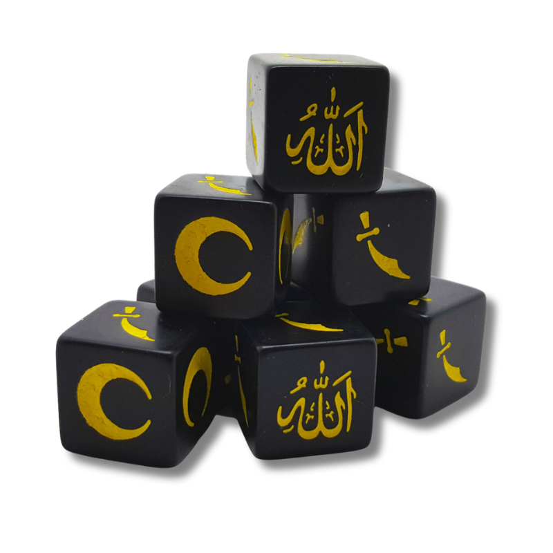 Kości SAGA Muslim Dice SD07 Gripping Beast – 8 czarnych kości ze złotymi symbolami islamskimi: półksiężyc, szabla, pismo arabskie
