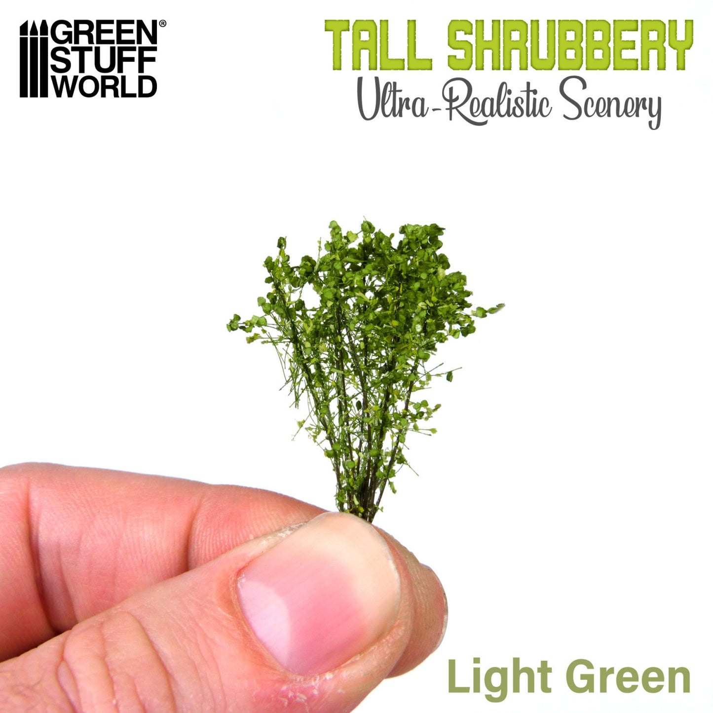 Tall Shrubbery Light Green GSW - pojedynczy jasnozielony krzew trzymany w palcach pokazujący skalę ~4cm łodygi do miniatur 28-32mm