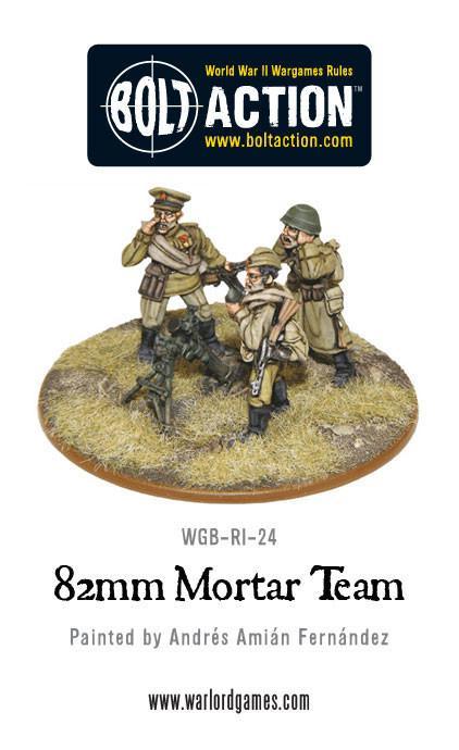 Soviet 82mm Mortar Team Warlord Games – widok z przodu: 3 figurki obsługi radzieckiej przy moździerzu 82mm na okrągłej podstawce z trawą, metal 28mm Bolt Action