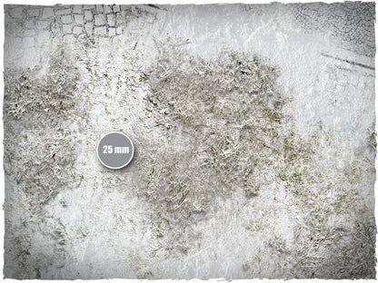 Winter Town – Mata do gry Mousepad Deep-Cut Studio – zbliżenie zimowej trawy i śniegu ze skalą 25mm
