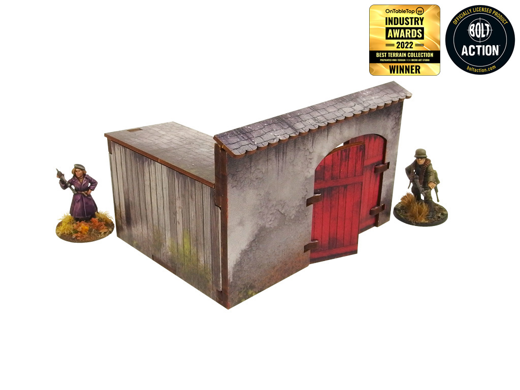 Normandy Townhouse 1 – szopa z czerwonymi drzwiami i wysoką ścianą, figurki cywilów po bokach dla skali, 28mm Bolt Action
