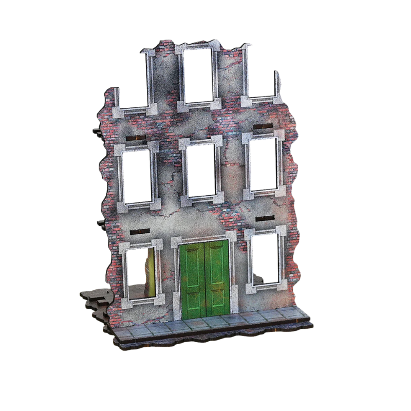 Destroyed City Building Front N461C – widok izometryczny z przodu na ruinę 3-piętrowej kamienicy mieszkalnej: ceglana fasada z zielonymi drzwiami i pustymi oknami na szarej zaprawie, kolorowy nadruk CMYK, 28mm Sarissa Precision

