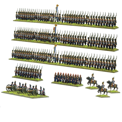 Black Powder Epic Battles Waterloo French Middle & Old Guard - widok wszystkich jednostek zestawu na białym tle: 3 bataliony Gwardii po 80 figurek w ciemnoniebieskich mundurach z czarnymi czapkami bearskin i bagnetami, Engineers of the Guard, Marines of the Guard, bateria 3 armat Foot Artillery 12-pdr i 2 dowódców konnych - Warlord Games 312002004
